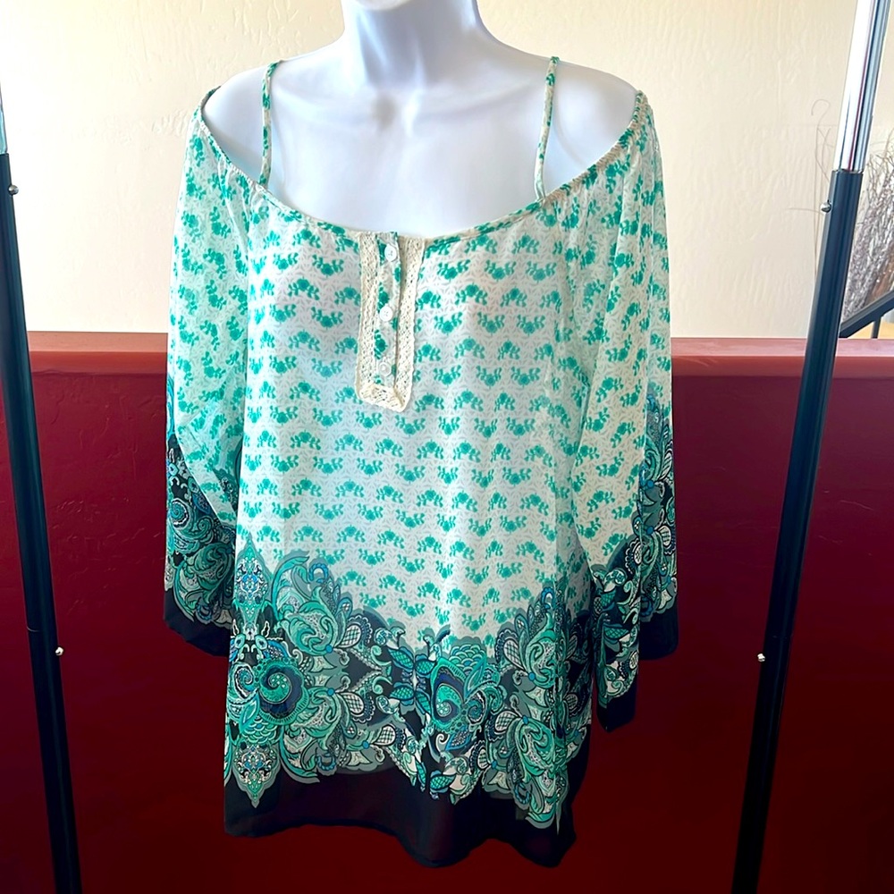 Women’s Socialite size large sheer off the shoulder tunic top. Teal and black
